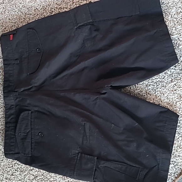 Levi shorts - Picture 4 of 4